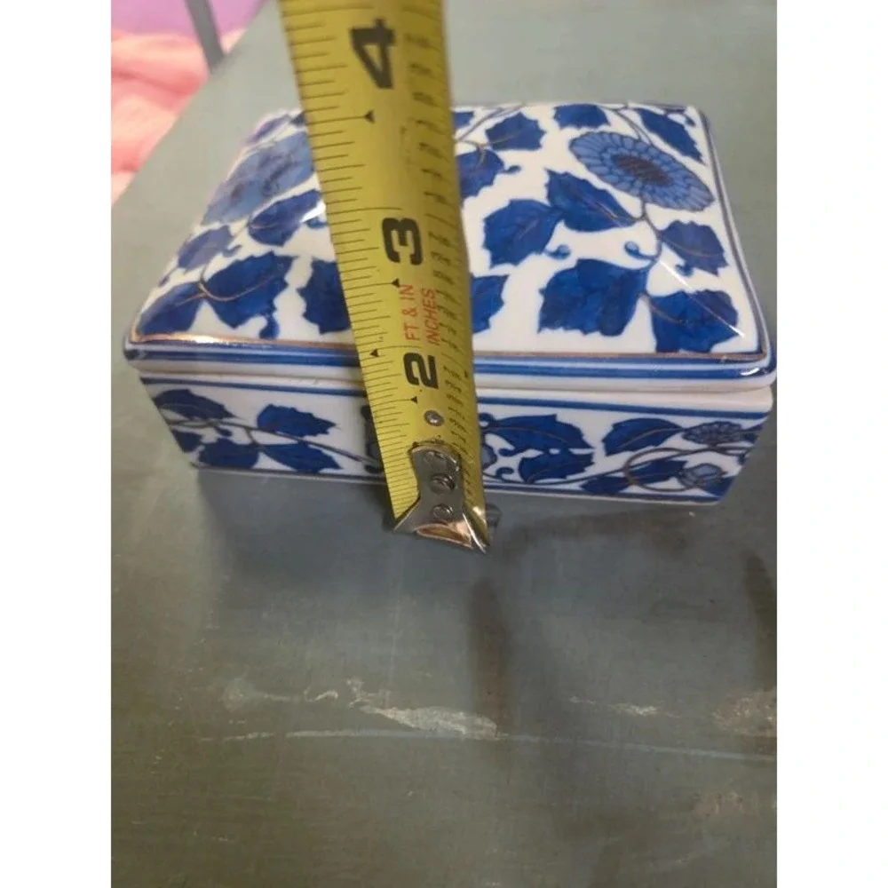 Vintage Chinoiserie Trinket Box Asian Floral Gold Blue White Porcelain